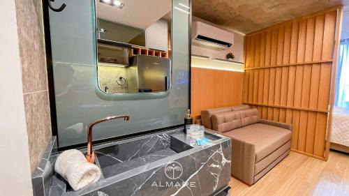 Cabo Branco Apartment | Setai Yacht Stilo V - By Almare Flats