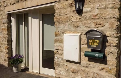 Masham Cottage | SETCH BARN, family friendly, character holiday cottage in Masham