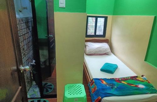 Puerto Princesa City Centre Hotel | SEVENNE INN TRANSIENT House