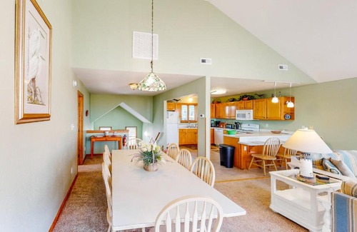 Avon House | Seventh Heaven #5-CA