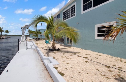 Sexton Cove Estates House | Sexton Coves Sunset Serenade! Waterfront Paradise!