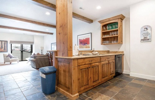 North Park City Apartment | Shadow Ridge Hotel 2br 3ba Ski-in/out Condo