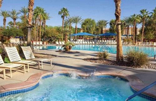 Palm Desert Resort | SHADOW RIDGE VILLAGES GUEST ROOM STUDIO