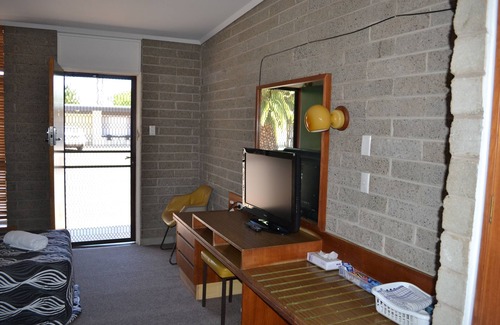 Balranald Hotel | Shamrock Hotel Motel Balranald