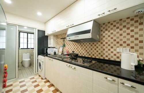 Huaihai Road Commercial Area Apartment | Shanghai Downtown Yi Du B&B - Near South Shaanxi Road Metro Station 600meters