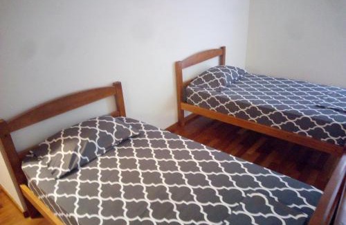 Santa Cruz Apartment | Shared Room Funchal or Santa Cruz Lodges
