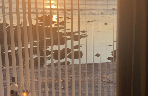 Gardenstown Cottage | Sharing Sunsets and Tides - bliss!