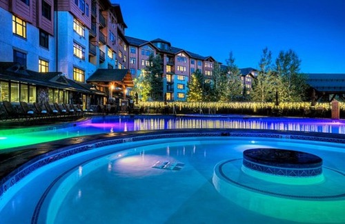 Steamboat Springs Villa | Sheraton 2BR, 2BA - New Years Week 2025-26. 100% Mountainfront Ski-in & Out!