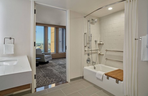 Downtown Denver Hotel | Sheraton Denver Downtown Hotel