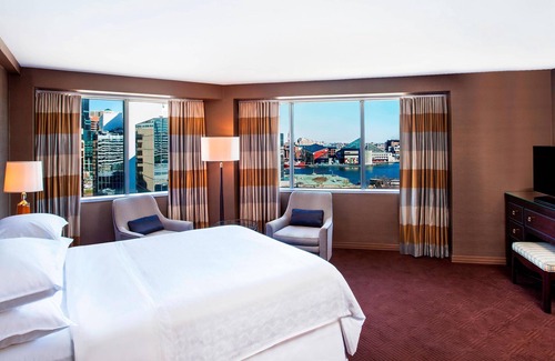 Downtown West Hotel | Sheraton Inner Harbor Hotel