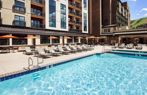Steamboat Springs Villa | Sheraton Steamboat Resort, Ski In Ski Out, 2 BR Villa Christmas New Years Week!