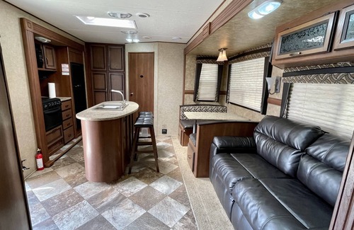 Sherkston RV Rental | Sherkston Shores Resort Sunset at Beachview