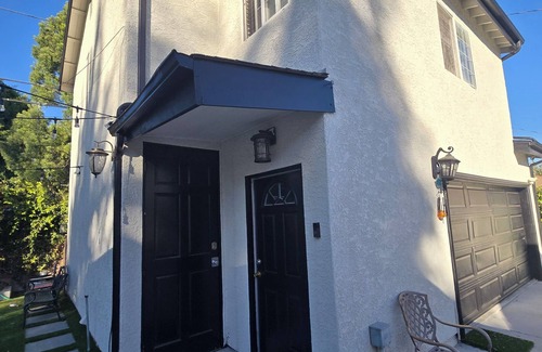 Sherman Oaks House | Sherman Oaks Cozy Guest House