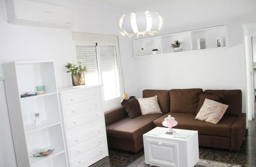 El Molinillo Apartment | Shiny Per Family Apartment