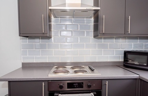 Southampton House | Shirley House 3 Guest House Self Catering