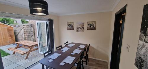 Milton House | Shirley L, Milton, Cambridge, 4 BR House, Newly Refurbished