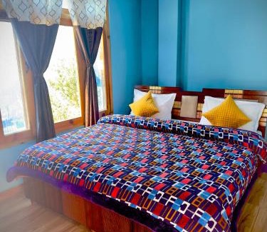 Kullu House | Shivaay view point guest house