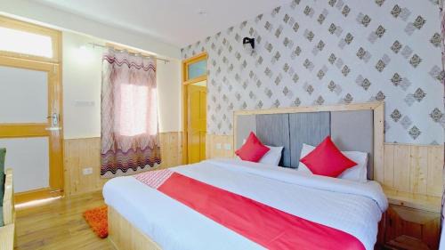 Kullu House | Shivaay view point guest house