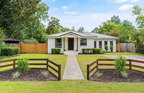 Brunswick House | Shore Thing | 4 Bed, 2.5 Bath