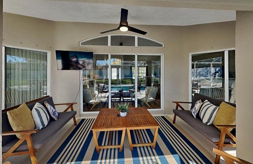 Palm Harbor Apartment | Shore Thing