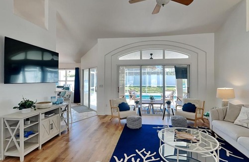 Palm Harbor Apartment | Shore Thing