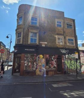 Weavers Apartment | Shoreditch Escape by City Sparrow