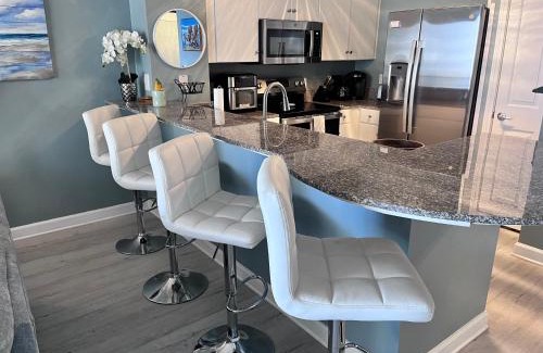 Panama City Beach Apartment | Shores of Panama 2 BED 2 BATH on Beach