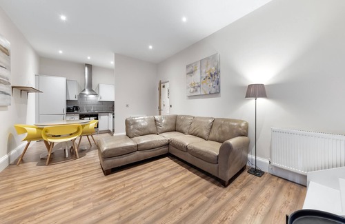 Barking Apartment | Shortlet Express, Barking Apartment