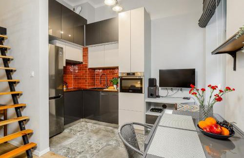 Praga Apartment | ShortStayPoland Brzeska B147