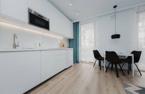 Wola Apartment | ShortStayPoland Kasprzaka - B56