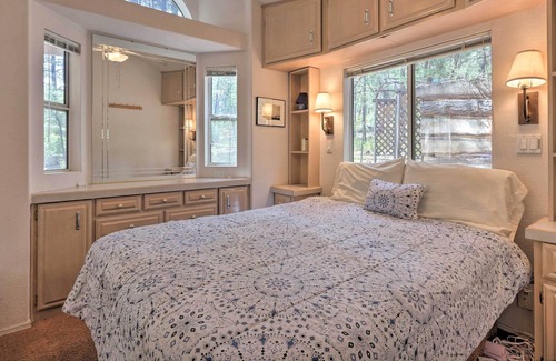 Show Low House | Show Low Retreat w/ Deck, 13 Mi to Hon-Dah!