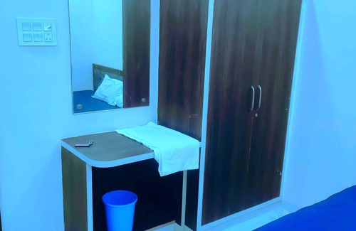 Jabalpur Hotel | SHREE SIDDHI VINAYAK HOTEL & RESTAURANT