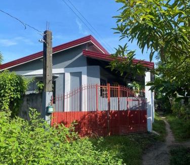 Catangnan House | Siargao Maya Homes Room A in General Luna