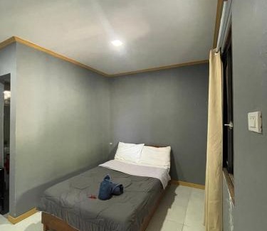Catangnan House | Siargao Maya Homes Room A in General Luna