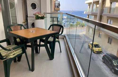 St. Paul's Bay Apartment | Side Seaview St Pauls Bay Apartment