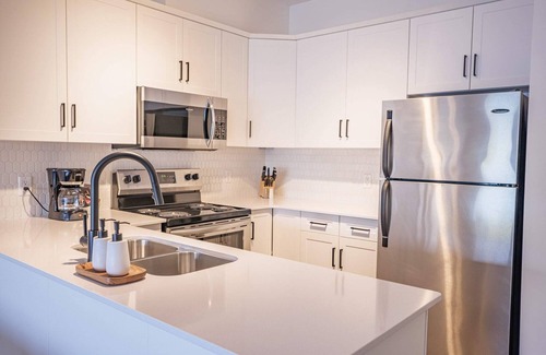 Ucluelet Condo | SIGNATURE COLLECTION TWO BEDROOM KING SUITE + SOAKER TUB ON PATIO