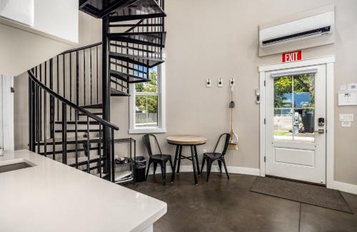 La Verkin House | Silo Suite 1 Pet Friendly- Near Zion National Park