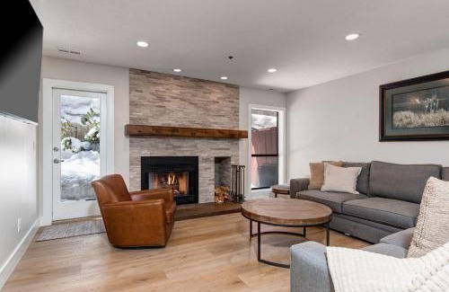 North Park City Apartment | SILVER CLIFF VILLAGE 103 condo