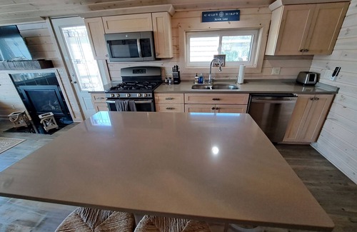Perry Cottage | Silver Lake Luxury close to Letchworth State Park