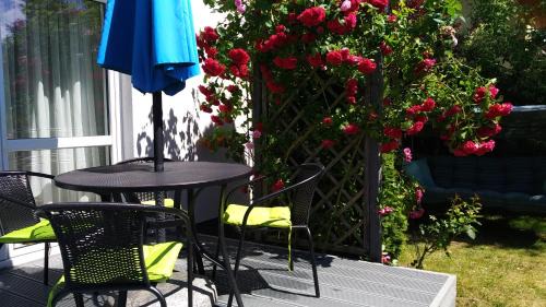 Rowy House | SILVER ROWY