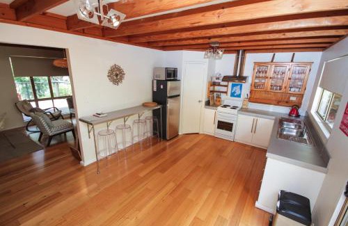 Margaret River House | Silvertrees - In Town - Margaret River