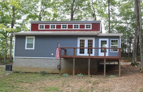 Scottsville House | Simply Sailing - A Cottage In The Trees