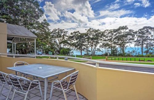Huskisson House | Simply THE Best Waterviews over the park