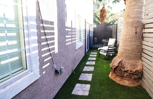 Gateway District Apartment | Sin City Escape
