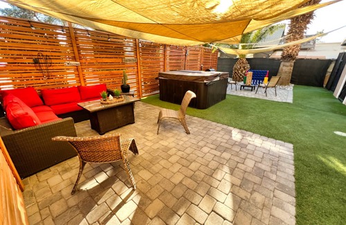 Gateway District Apartment | Sin City Escape