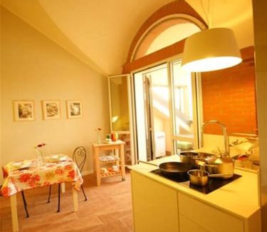 Intra Apartment | Sinfonia Tintoretto Central 2-Room-Flat