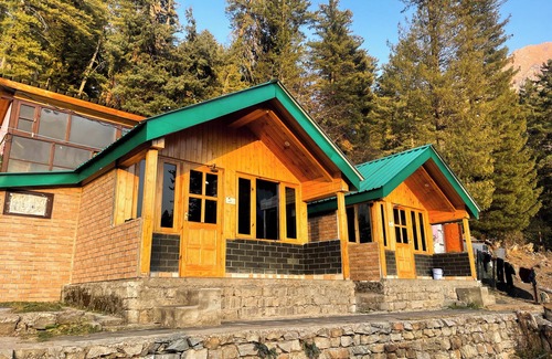 Kullu Apartment | Singing Woods Kutla