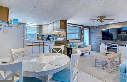 Bethany Beach Cottage | Single family home in small, private, family-friendly oceanside neighborhood