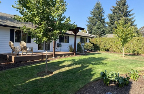 Sunnyslope House | Single Level, Modern, and Clean 3 Bedroom 2 Bath Park Like Property