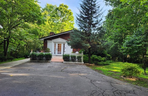 Walland House | Single level Smoky Mountain Getaway! Kid AND Grandparent friendly.